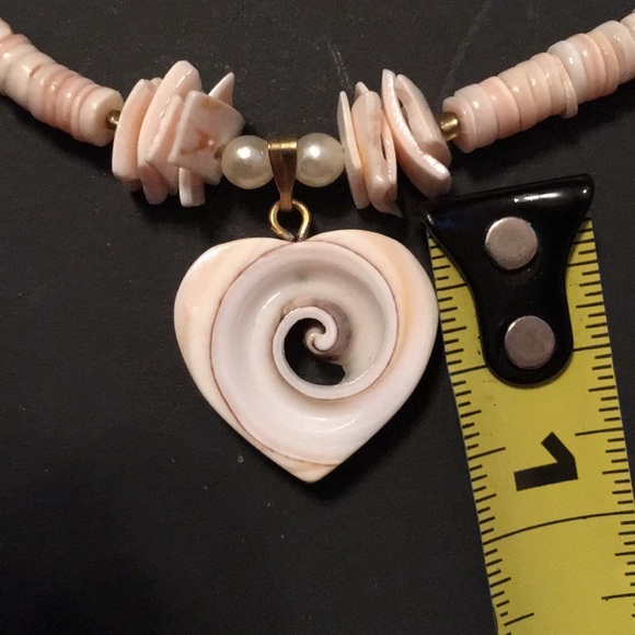 Made in Hawaii pearl & shell necklace - Picture 3 of 5